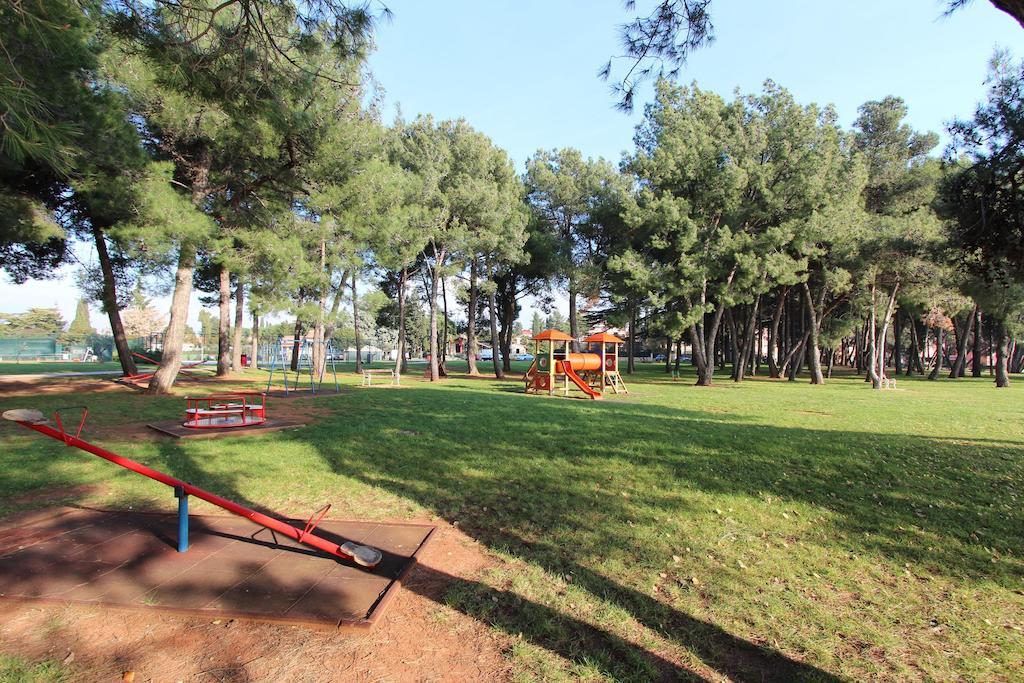 Apartment Nautica Novigrad  Luaran gambar
